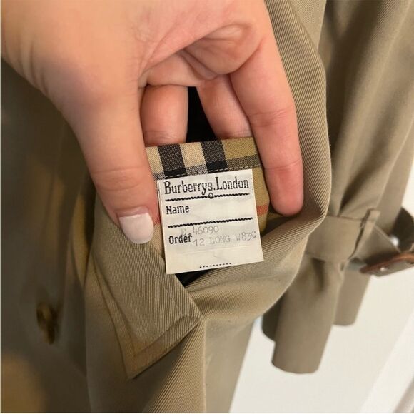 BURBERRY Tan Vintage Nova Check Fall Pea Trench Coat Sz. Small - Picture 8 of 11